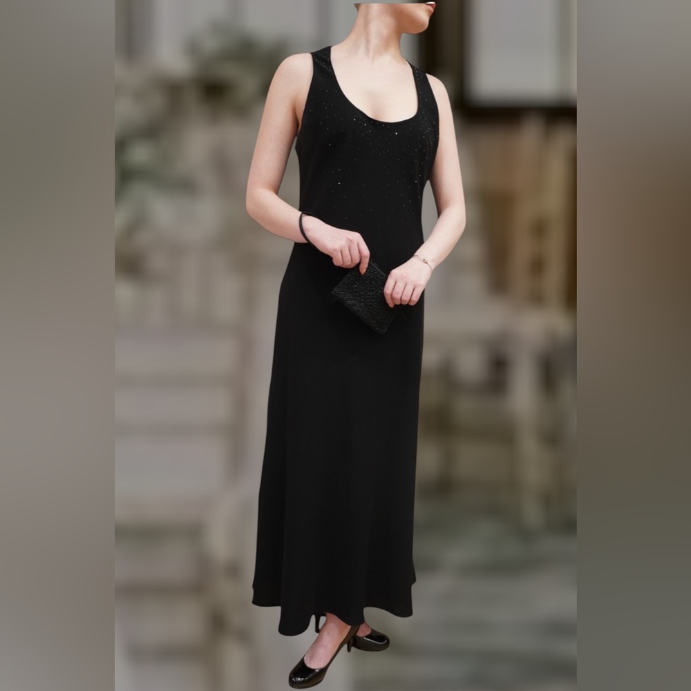 Elegant VTG Black Sleeveless Formal Black Tie Evening Gown
